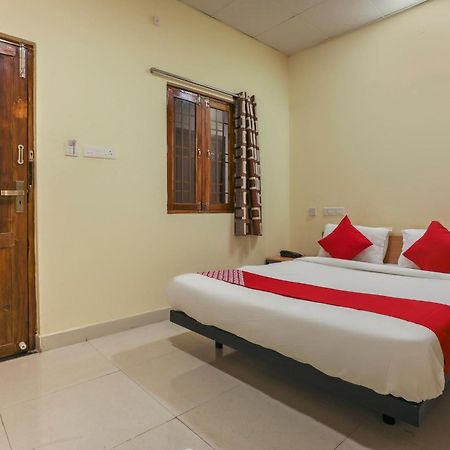 Hotel O Om Sakthi Hotel Puducherry Zewnętrze zdjęcie