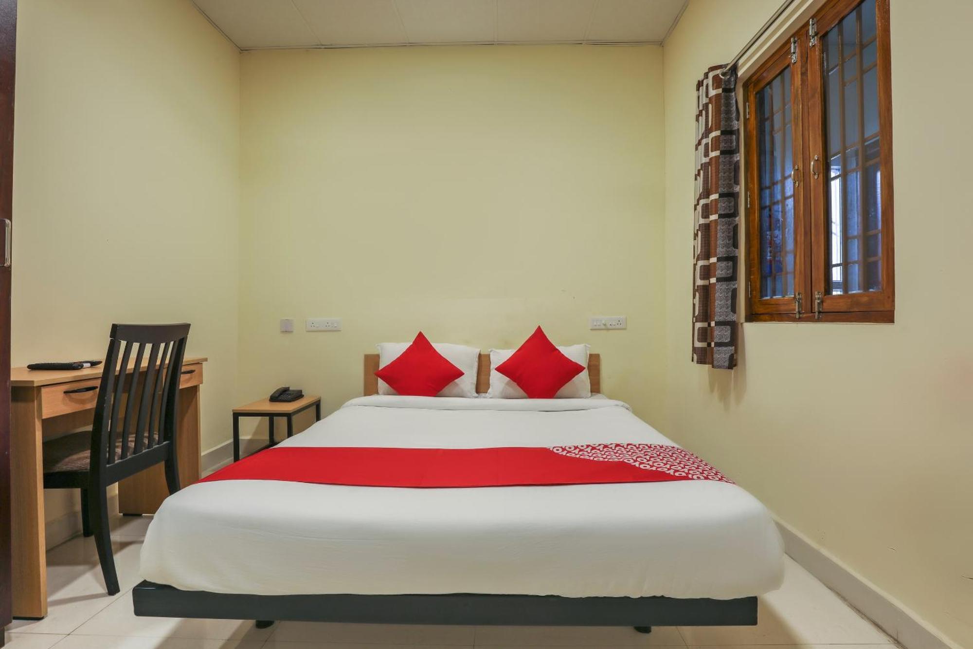 Hotel O Om Sakthi Hotel Puducherry Zewnętrze zdjęcie