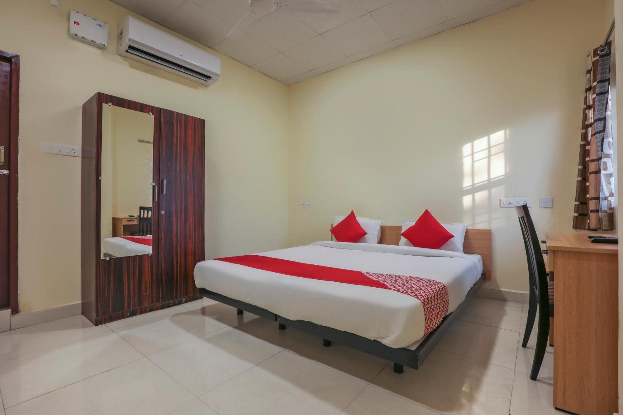 Hotel O Om Sakthi Hotel Puducherry Zewnętrze zdjęcie