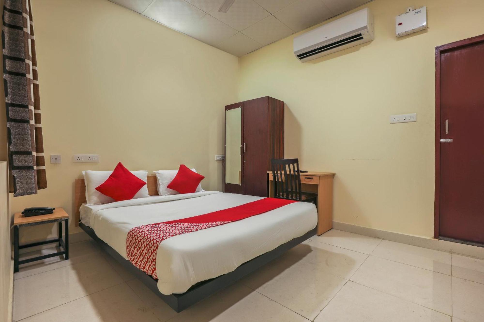 Hotel O Om Sakthi Hotel Puducherry Zewnętrze zdjęcie